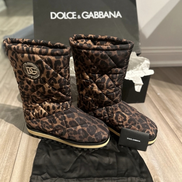 Dolce Gabbana leopard nylon boots